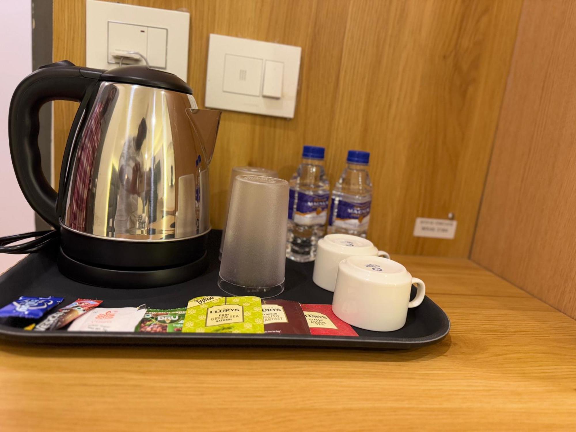 White Ridge Premium Hotel Hyderabad Ngoại thất bức ảnh